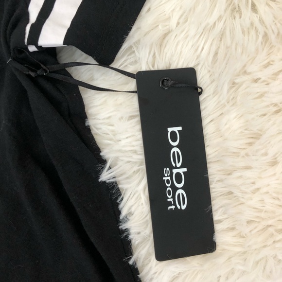 NWT Bebe Sport Top T-Shirt Logo Sequin Black med - Picture 5 of 6